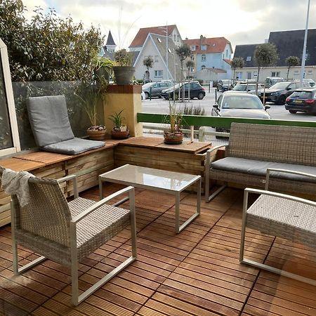 Agréable appartement et terrasse à 2 pas de la mer Wimereux Exterior foto